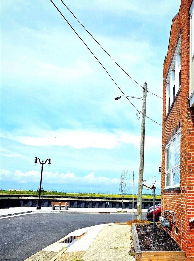 Foto del edificio - 125 N Kingston Ave