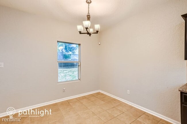 Building Photo - 4 br, 2.5 bath House - 8819 Olmstead Park ...