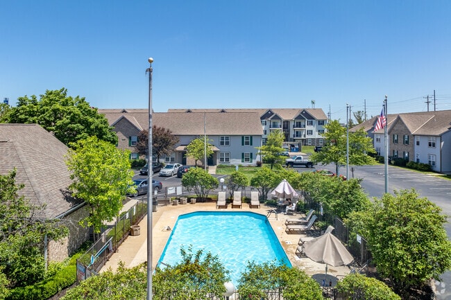 Aerial - Waterford Pointe