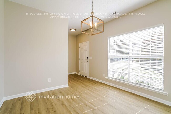 Foto del edificio - 812 Tannerwell Ave