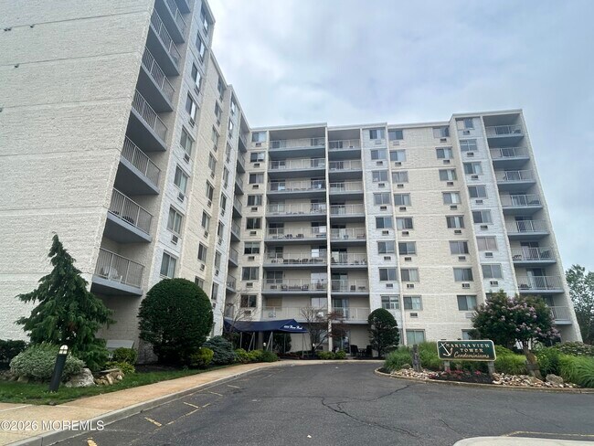 Foto del edificio - 1000 River Rd