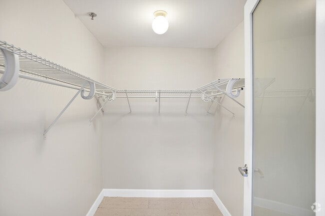 1 HAB, 1BA - 705 ft² - Thurman Lofts