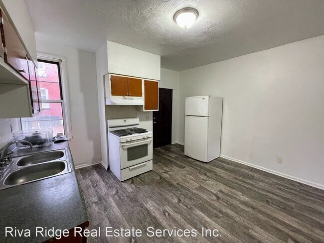 Building Photo - 2 br, 1 bath House - 5147 Blair St