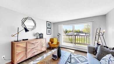Building Photo - Audenn Apartments