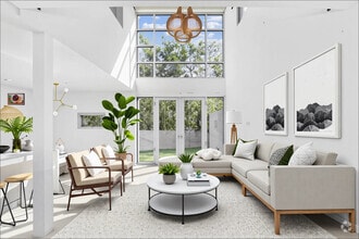 Building Photo - 4111 W Sunset Blvd