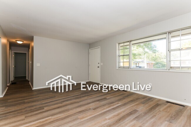 Foto del edificio - 5301 Tucson Dr