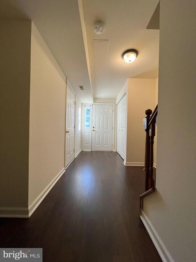 Primary Photo - 78 Chambord Dr