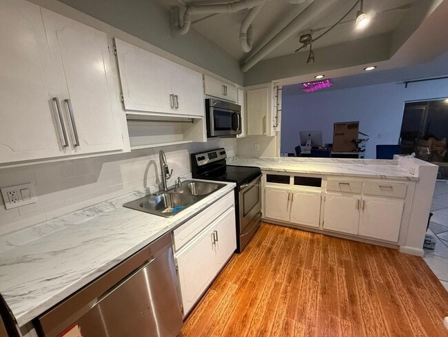 Foto del edificio - 6639 SW 41st Pl