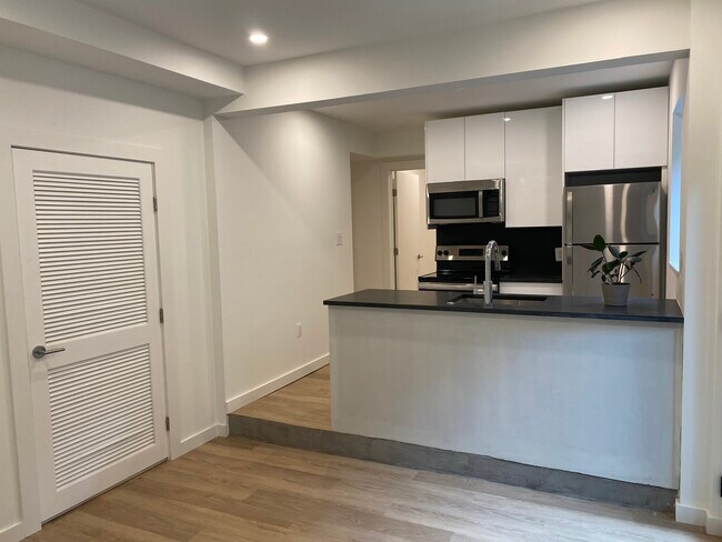 Kitchen Side View - 2812 29th Pl NW