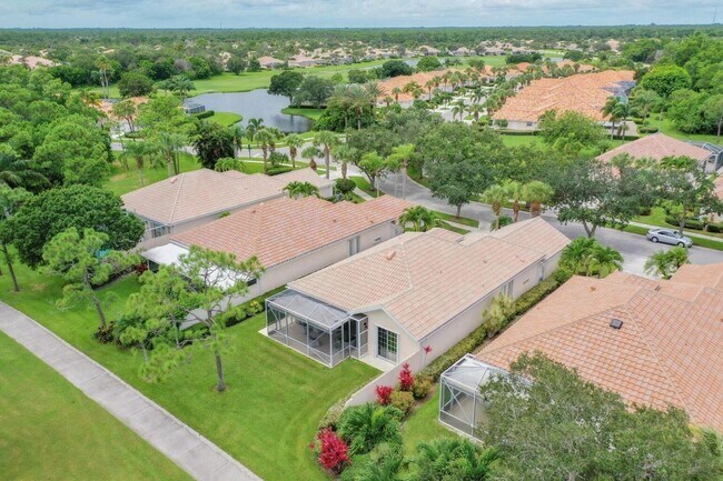 Foto del edificio - 8533 SE Palm Hammock Ln