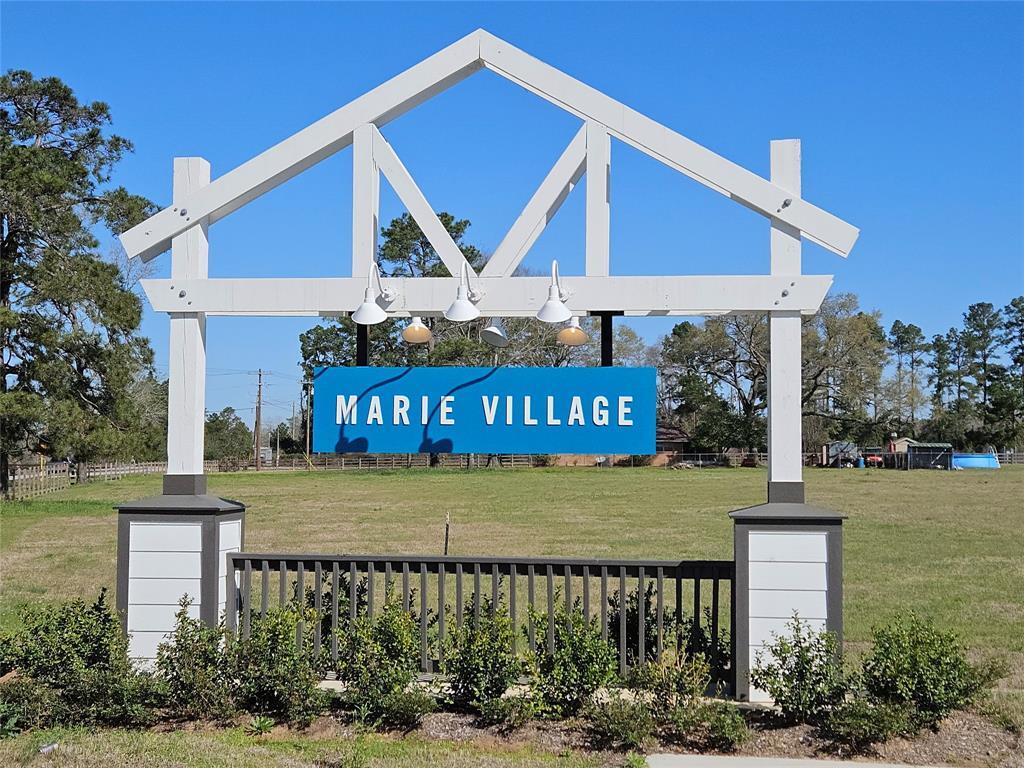 Primary Photo - 16726 N Marie Vlg Dr