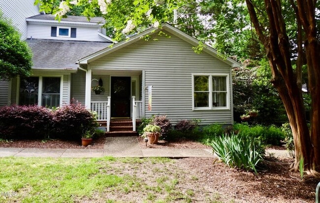 Building Photo - 531 Weathersfield
