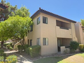 Building Photo - 7008 E Gold Dust Ave