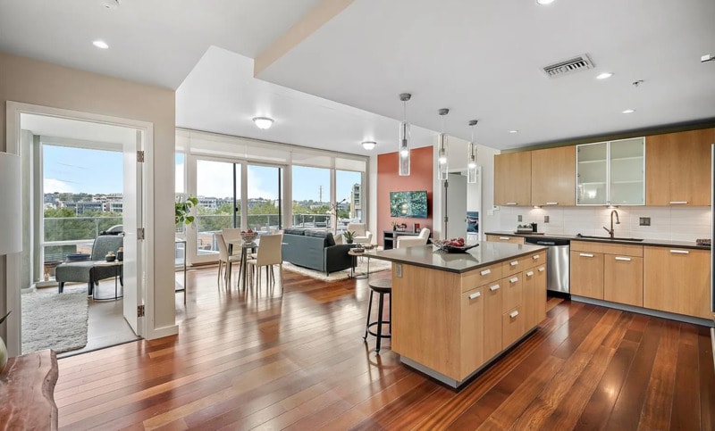 Foto principal - 1620 Little Raven St