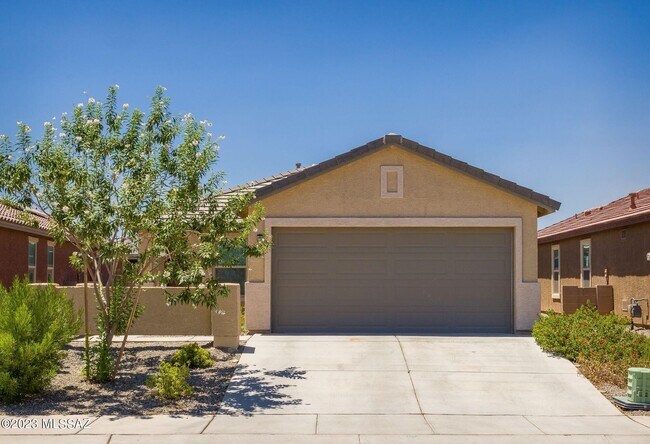 Building Photo - 12283 N Sutter Dr