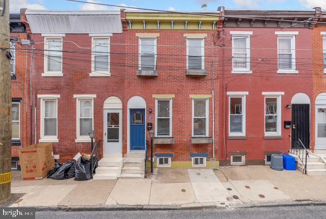 Foto principal - 812 Livingston St