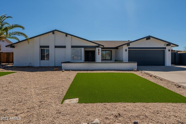 Foto del edificio - 16649 N 46th Ln