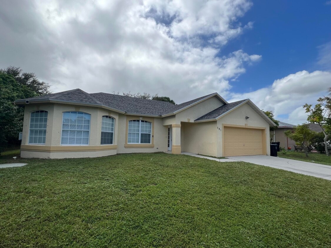 581 SW Homeland Rd, Port Saint Lucie, FL 34953 House Rental in Port