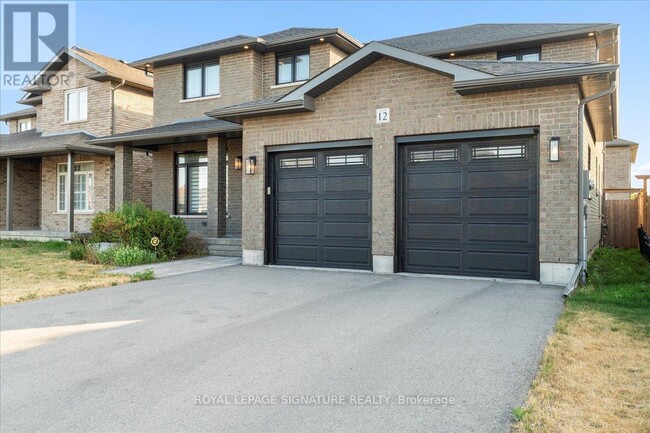 Building Photo - 12 Hummingbird Dr
