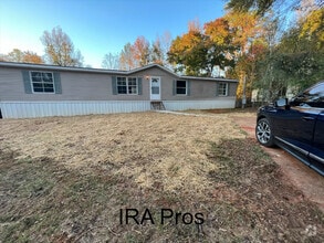 Building Photo - 713 Cranbrook Dr