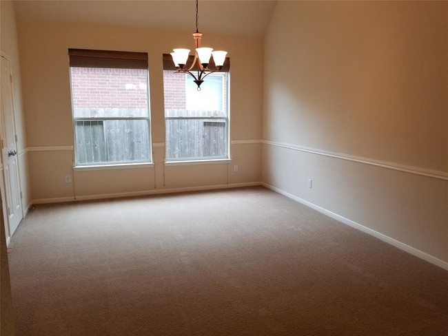 Building Photo - 20418 Jade Park Dr