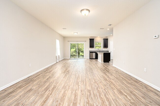 Building Photo - Beautiful Townhouse in Ormond Beach