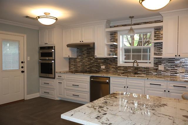 Foto del edificio - 4902 W Mockingbird Ln