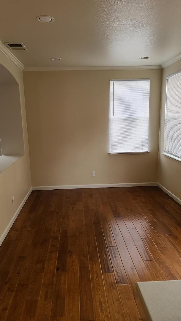 Foto del edificio - 2228 Lenox Pl