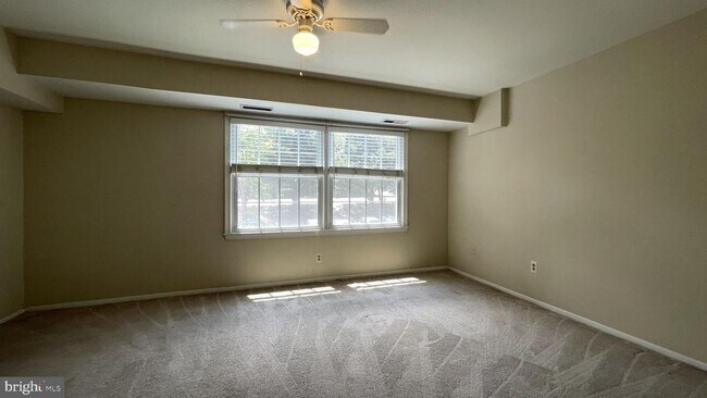 Foto del edificio - 12701 Gordon Blvd