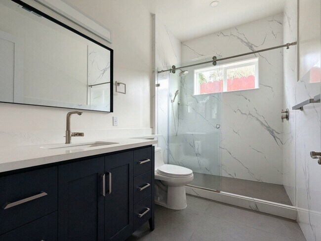 Foto del edificio - 339 Fremont Ave