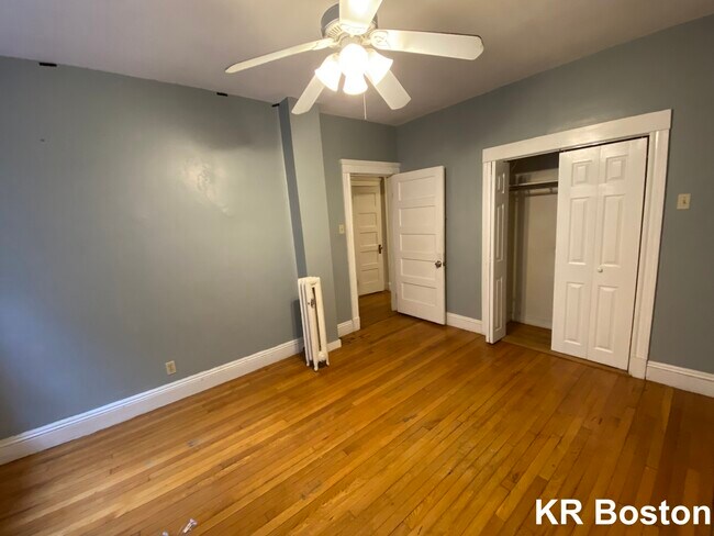 Foto del edificio - 1269 Beacon St
