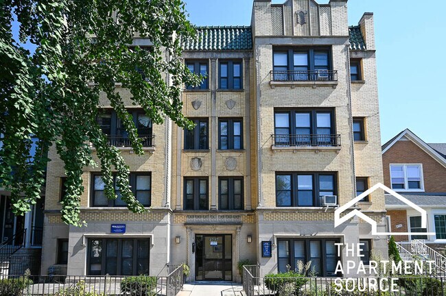 Foto del edificio - 4740 N Hermitage Ave