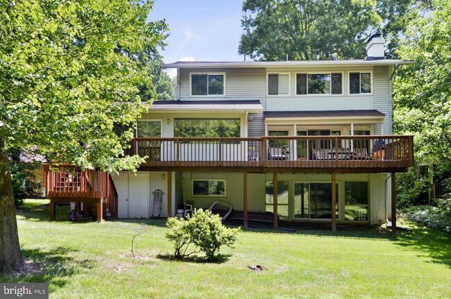 Building Photo - 7020 Barkwater Ct