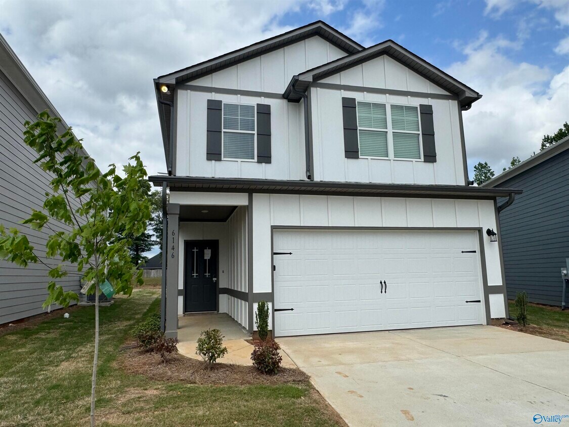 Primary Photo - 6146 Taramore Ln NW