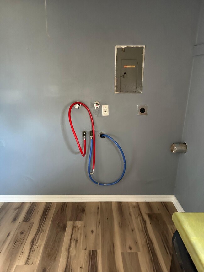 Foto del edificio - 4015 N Laramie St