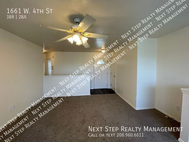 Foto del edificio - 1661 W 4th St