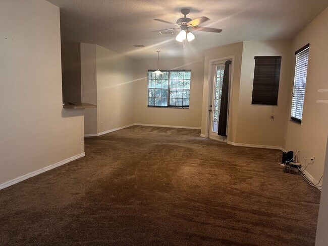 Foto del edificio - RIVER RUN COACH HOMES CONDO - 3BR/2BA - NE...