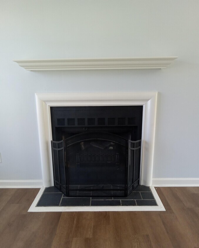 Primary Photo - 108 Willow Bend Dr