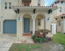 Building Photo - 111 S Melville Ave