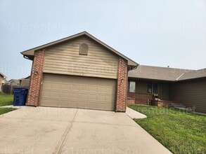 Building Photo - 5286 N Lycee St