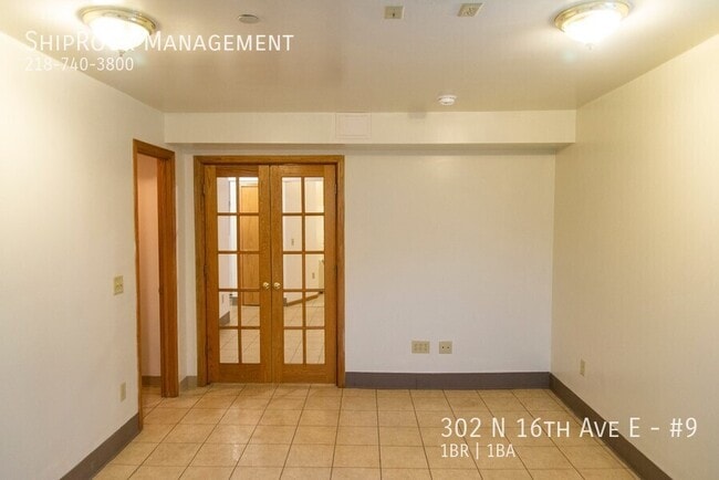 Building Photo - 302 N 16th Ave E