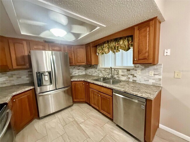 Foto del edificio - 10948 SW 83rd Ave