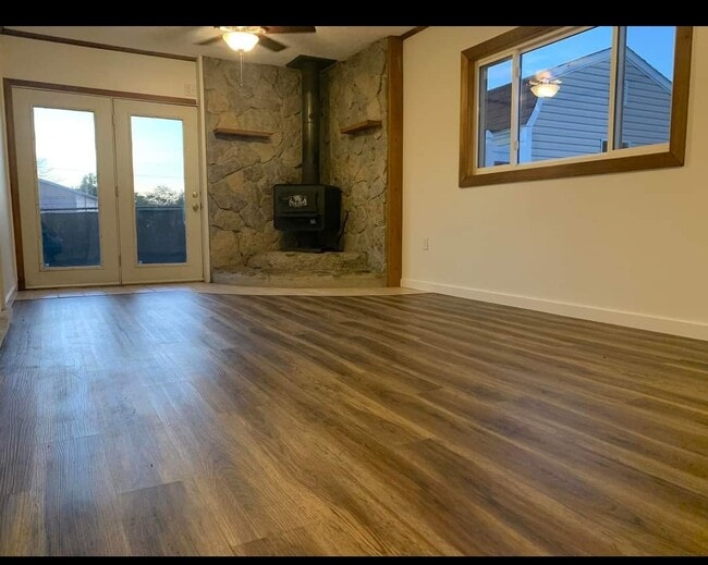 Building Photo - 10453 Gallia Pike Rd