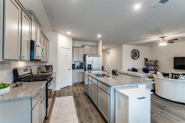 Foto del edificio - 9809 Gooseneck Dr