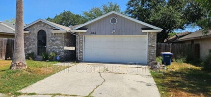 Building Photo - 6106 Angus Dr