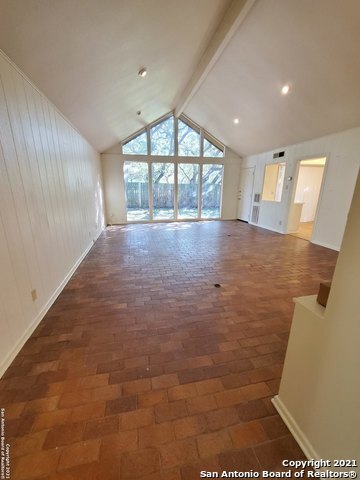 Building Photo - 11110 Whisper Hollow