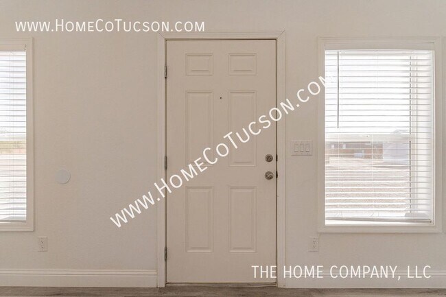 Building Photo - Charming 4-Bedroom Mobile Home on Spacious...