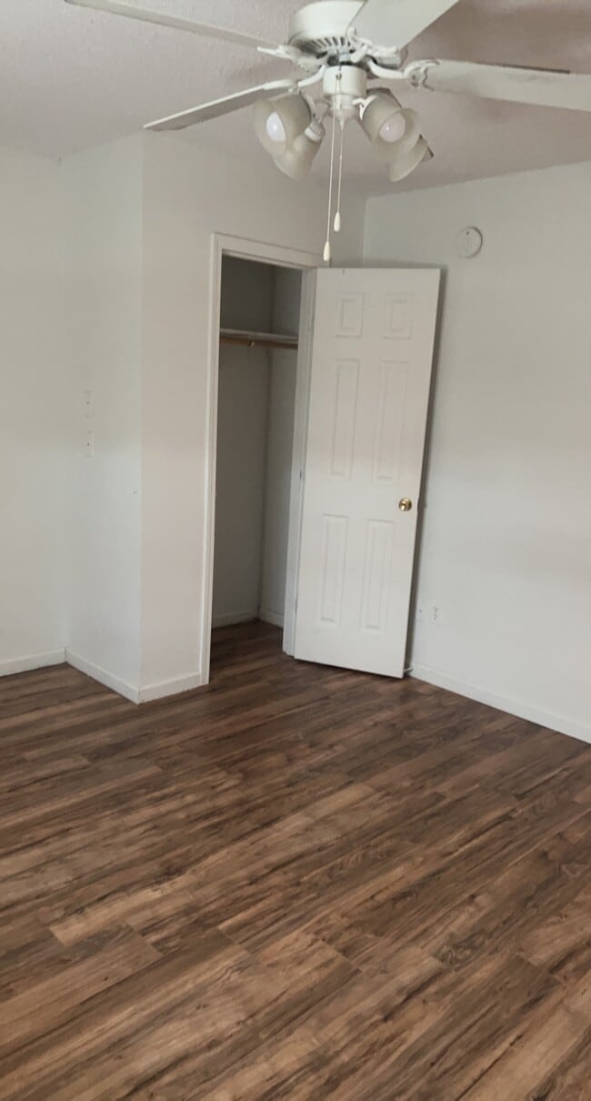 Building Photo - 100 Rebel Land Cir