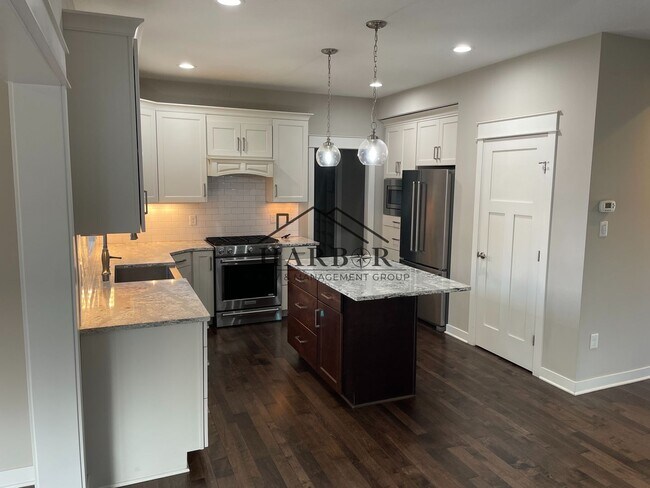 Foto del edificio - 2049 Kerry Dr NE