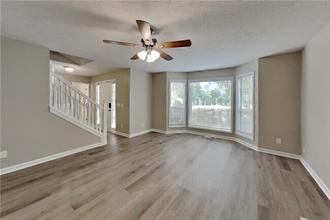 Building Photo - 3468 Erin Glen NW